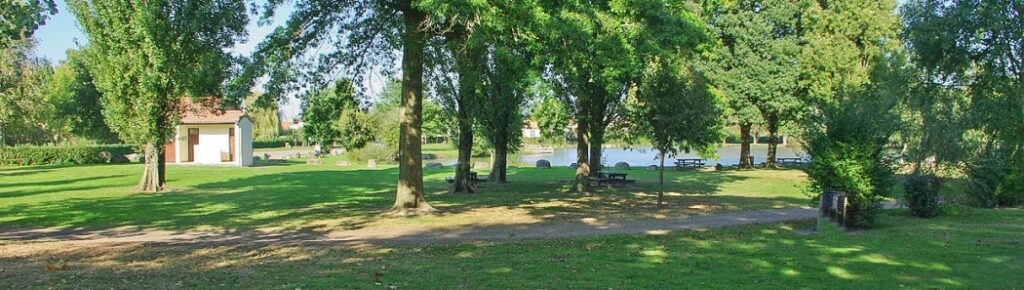Camping municipal - Saint Paul du Bois photo 2